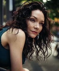 Katrina Lenk